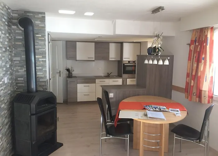 Chalet Sunstar